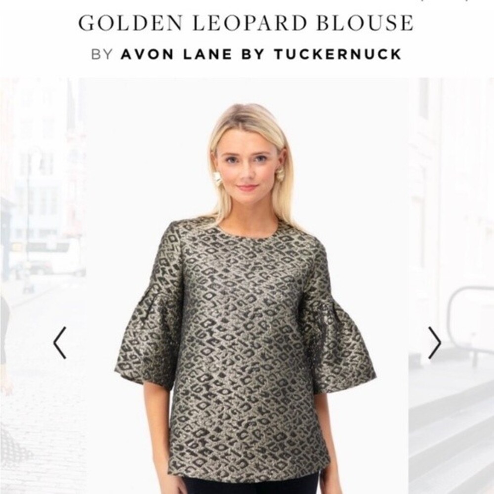 Tuckernuck Avon Lane Harper Jacquard Bell Sleeve Metallic Blouse Small